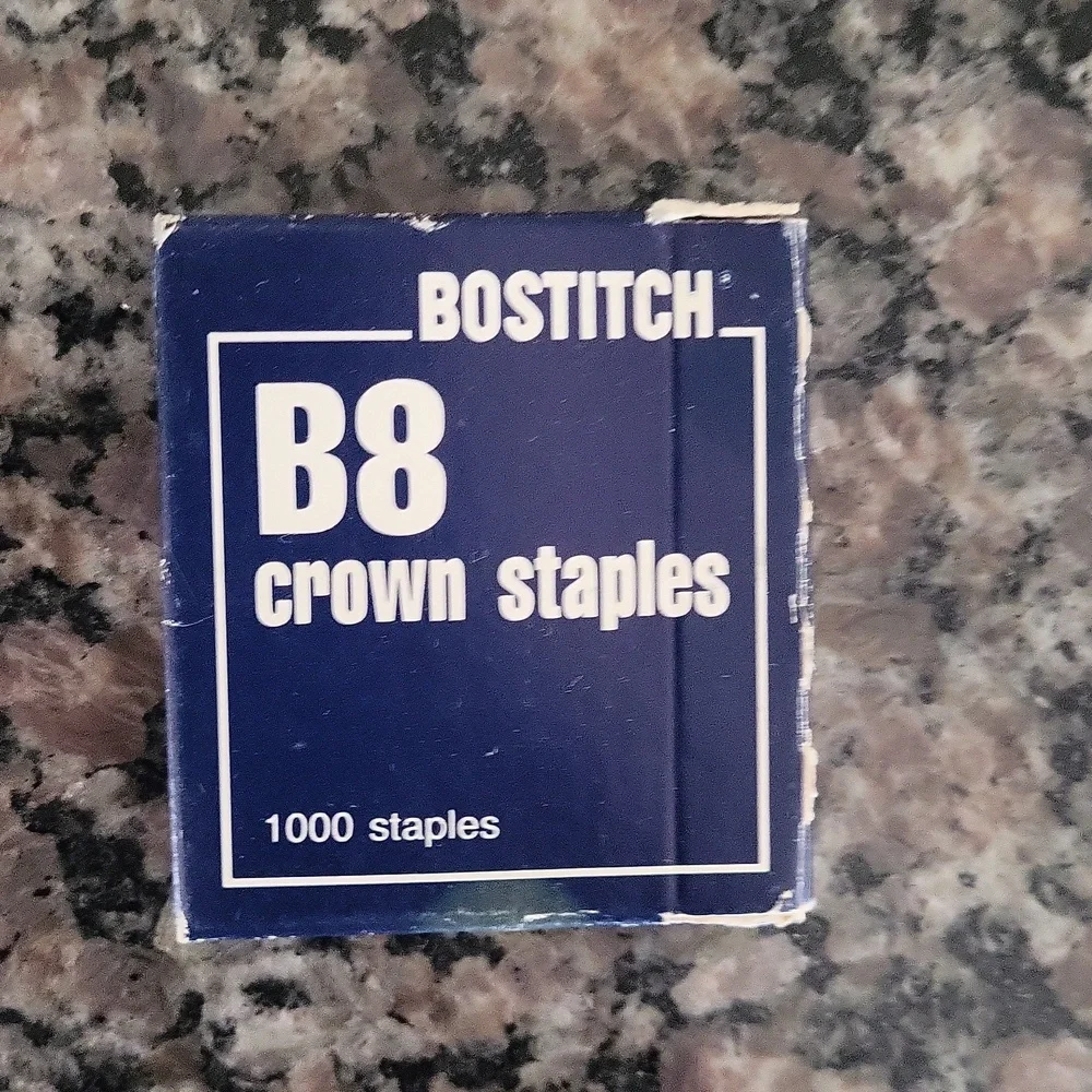 BOSTITCH B8 Crown Staples 1000 staples new vintage fits B8 & attache staplers